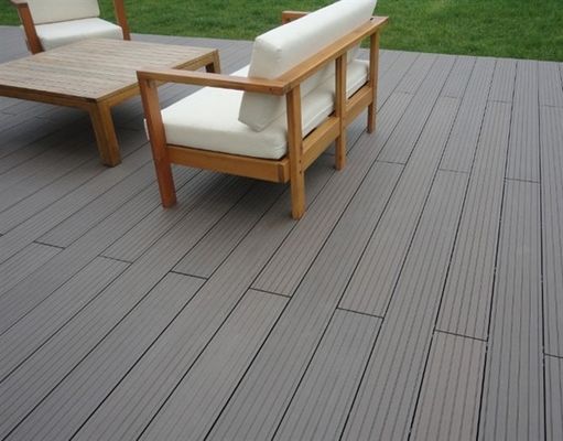 Anti-slip Modern Decking Boards WPC Decking Boards con nucleo cavo