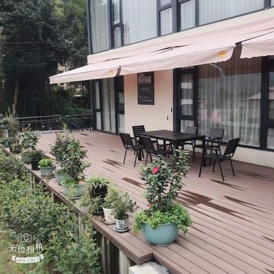 Alta Durabilidade Água Impermeável Composite Deck Tiles Tipo M Pavimento 18mm