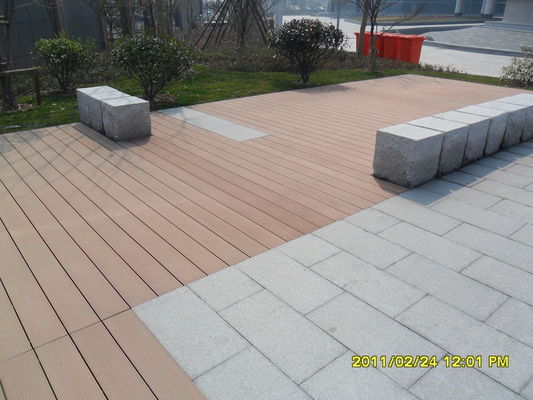 Taille 140x23mm Surfaces extérieures en WPC Design moderne