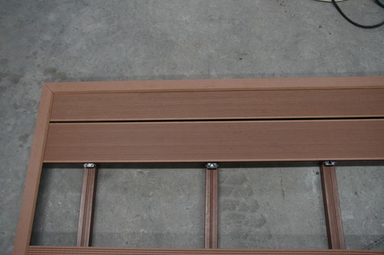 Taille 140x23mm Surfaces extérieures en WPC Design moderne