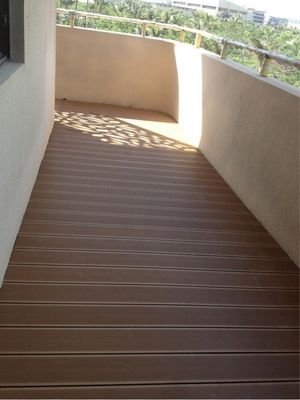 WPC anti-água para piso exterior de terraço oco para piscinas acima de 18 mm