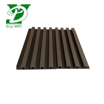 Revestimento de tecido de plástico de 219x26 mm Eco Slat para paredes externas modernas