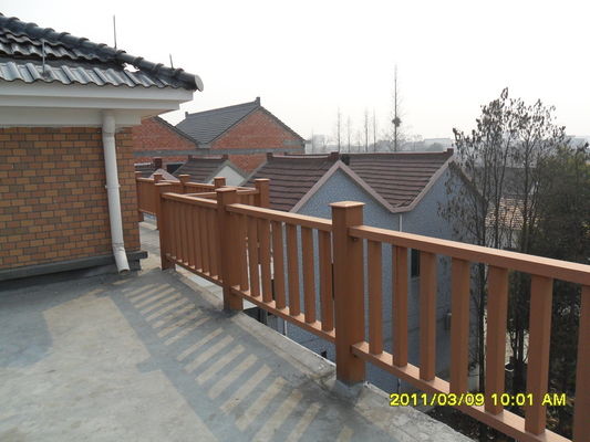 आसान असेंबली कस्टम लोगो डब्ल्यूपीसी कम्पोजिट बाड़ लगाना Trellis जाल