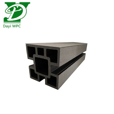 지속 가능한 야외 보호를 위해 UV 퇴색 저항성 깊은 엠보스 WPC 울타리